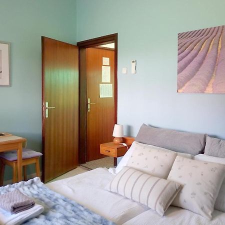 Sobe Zimmer Rooms Zivcic Karlovac Exterior foto
